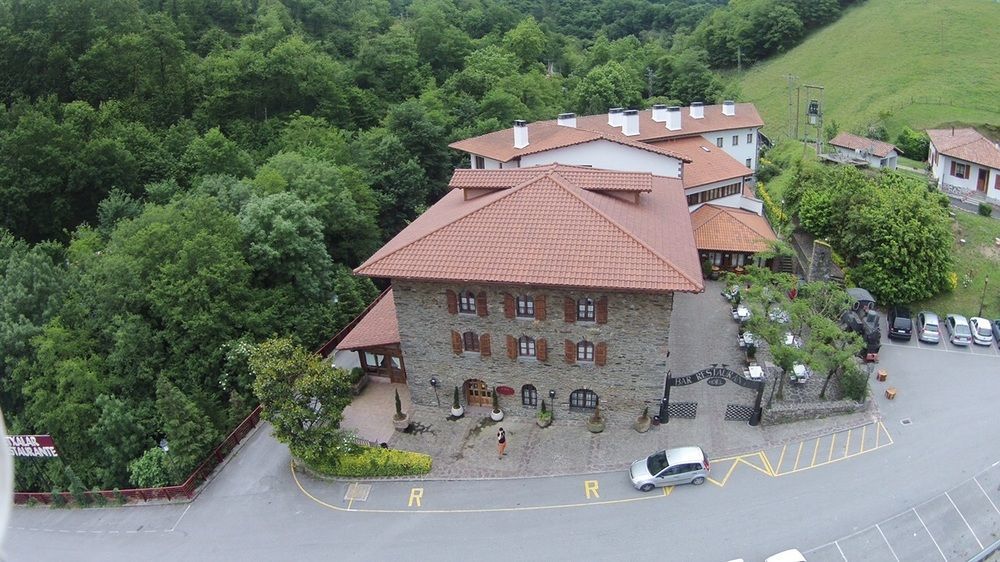 Hotel Venta De Echalar Exterior foto